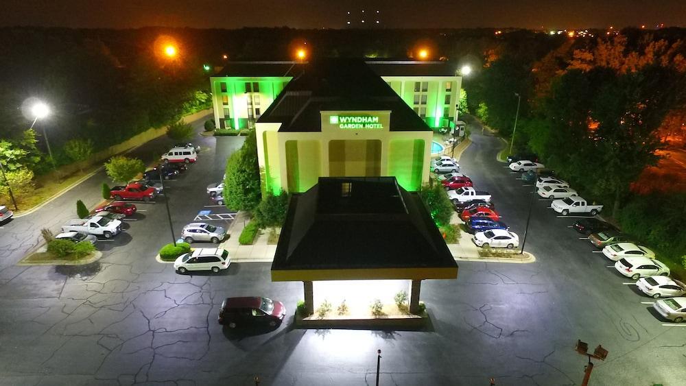 Hotel Wyndham Garden Charlotte Airport Southeast Esterno foto
