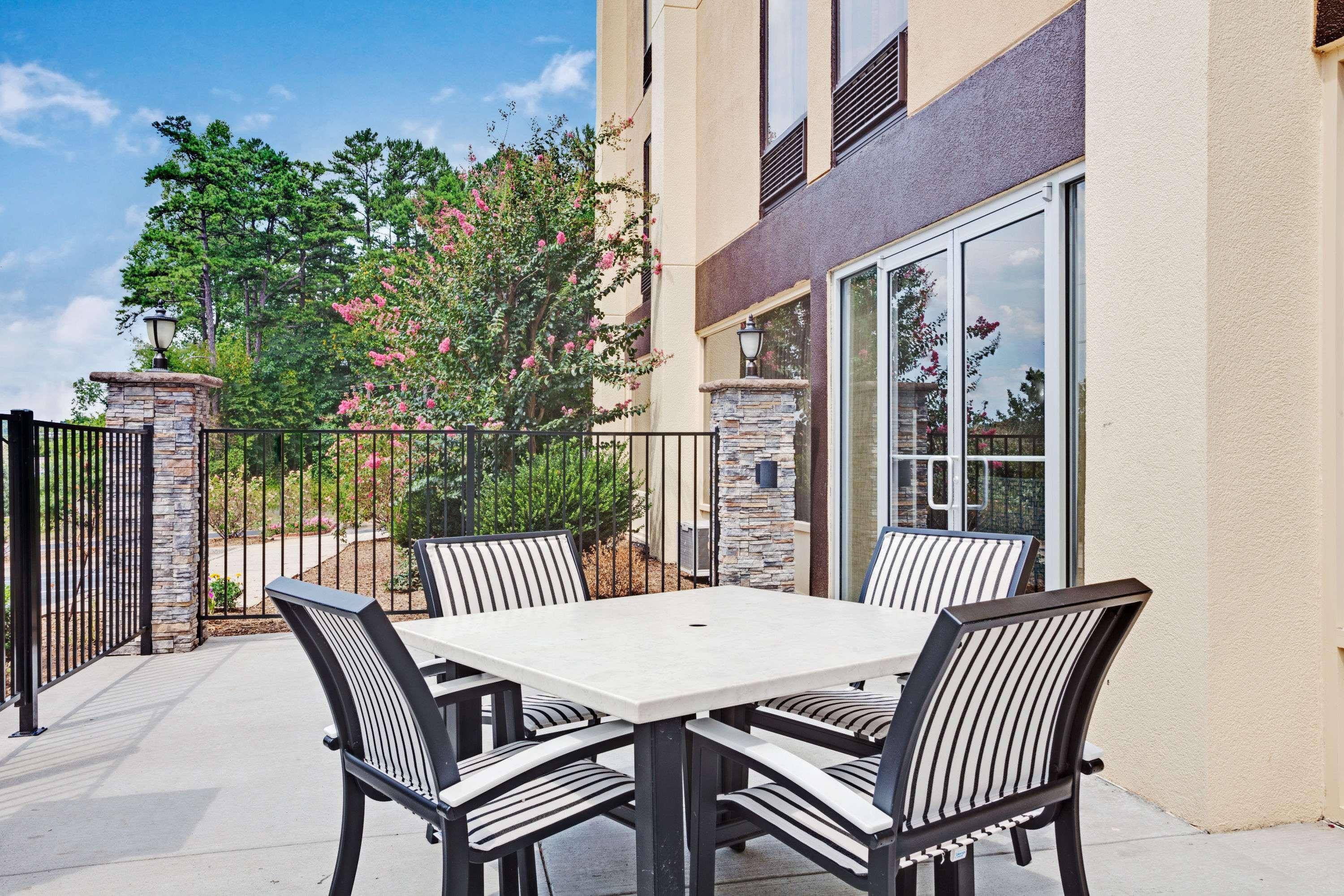 Hotel Wyndham Garden Charlotte Airport Southeast Esterno foto