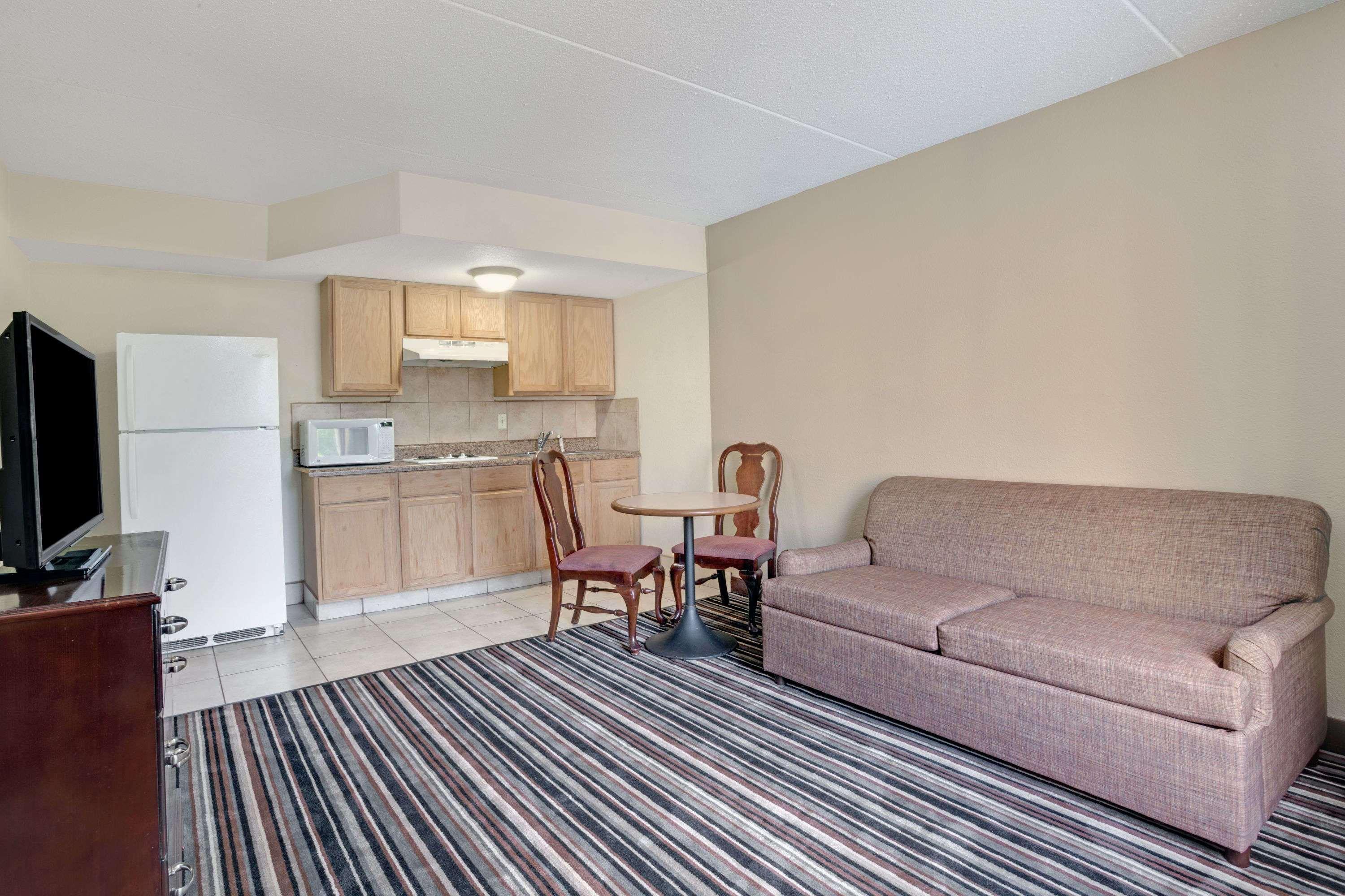 Hotel Wyndham Garden Charlotte Airport Southeast Esterno foto