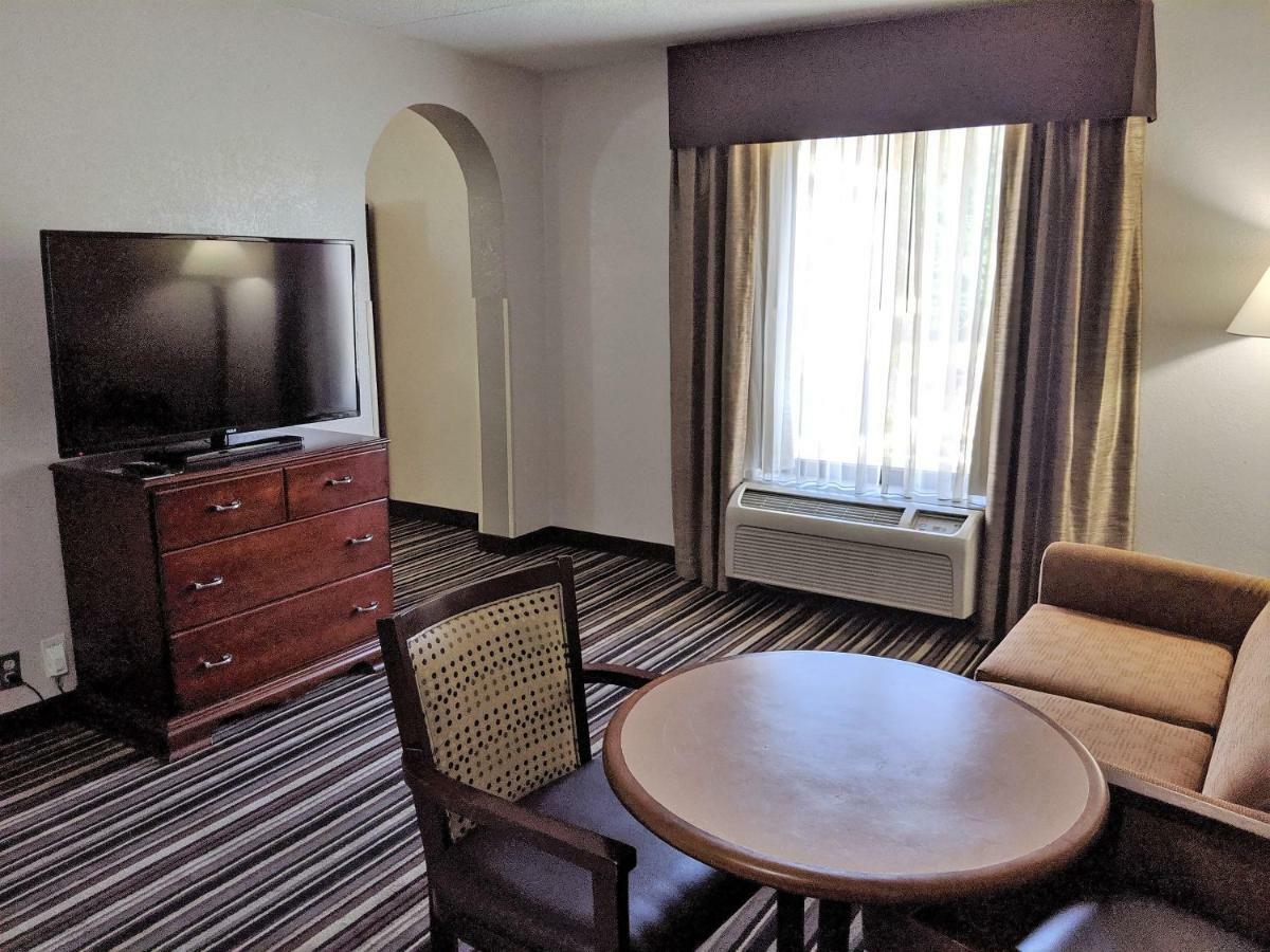 Hotel Wyndham Garden Charlotte Airport Southeast Esterno foto